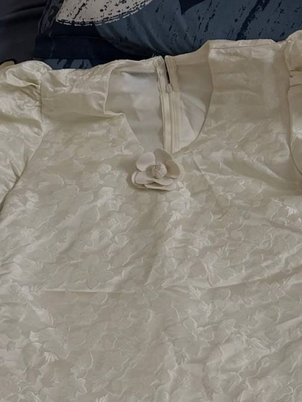 White Floral Puff Sleeve Mini Dress - Picture 2 of 3